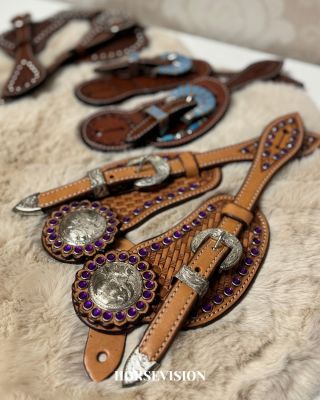 Rozšírili sme ponuku o nové kožené remienky Western Imports.🤩 ✨Elegantné, kvalitné a s prepracovaným zdobením – Burgundy...